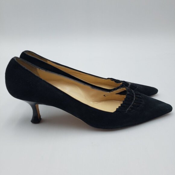 Manolo Blahnik Elegant Black Heels - Picture 1 of 12